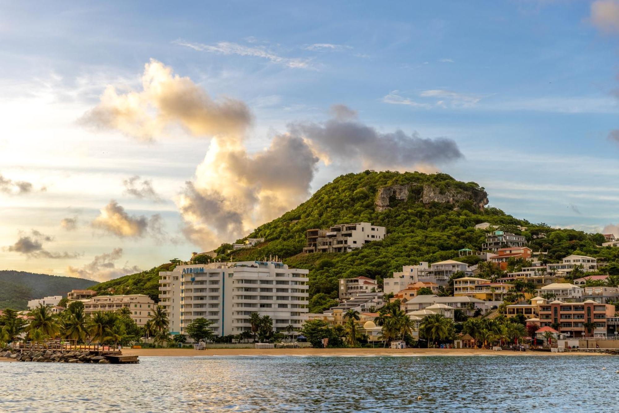 The Atrium Resort And Spa, Sint Maarten Симпсън Бей Екстериор снимка