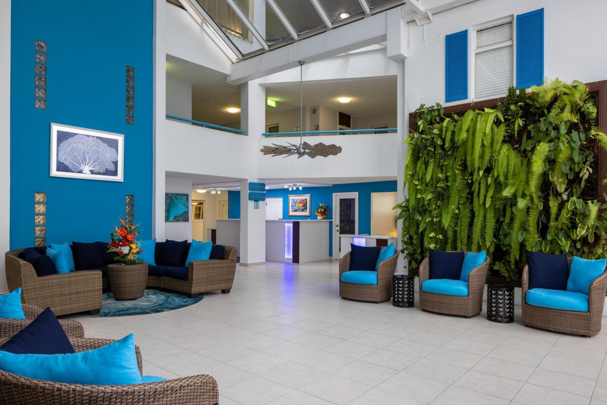 The Atrium Resort And Spa, Sint Maarten Симпсън Бей Екстериор снимка